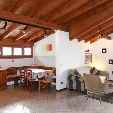 Locazione Turistica Casa Glory * Trarego