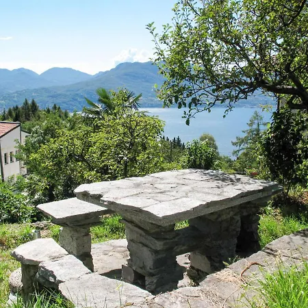 Locazione Turistica Casa Glory * Trarego