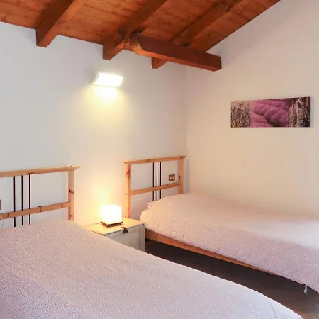 Locazione Turistica Casa Glory *